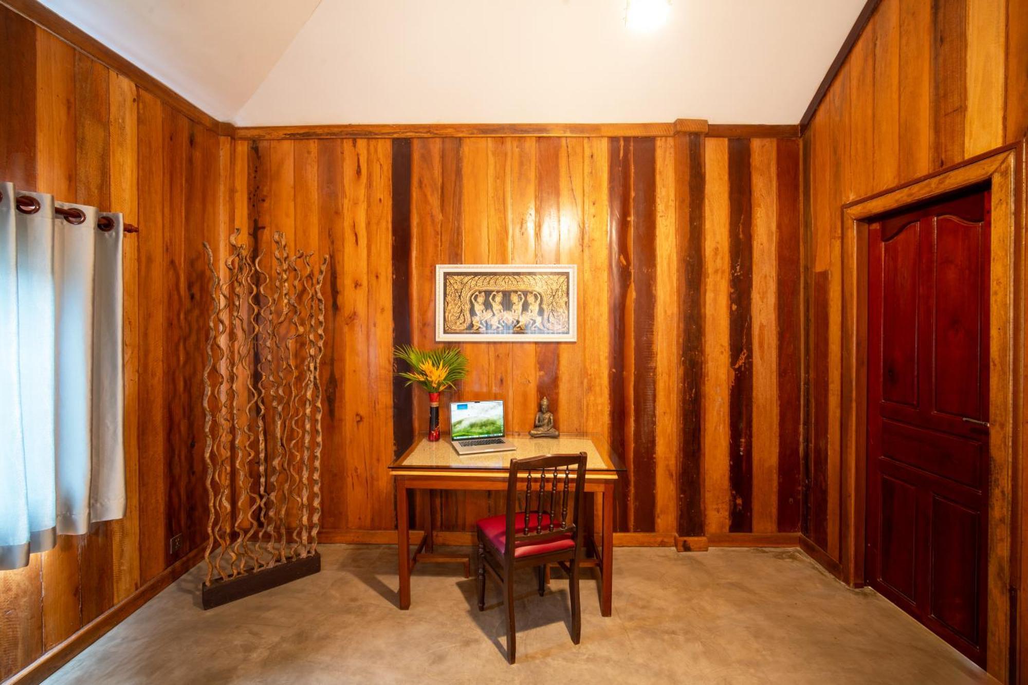 Authentic Khmer Village 5*