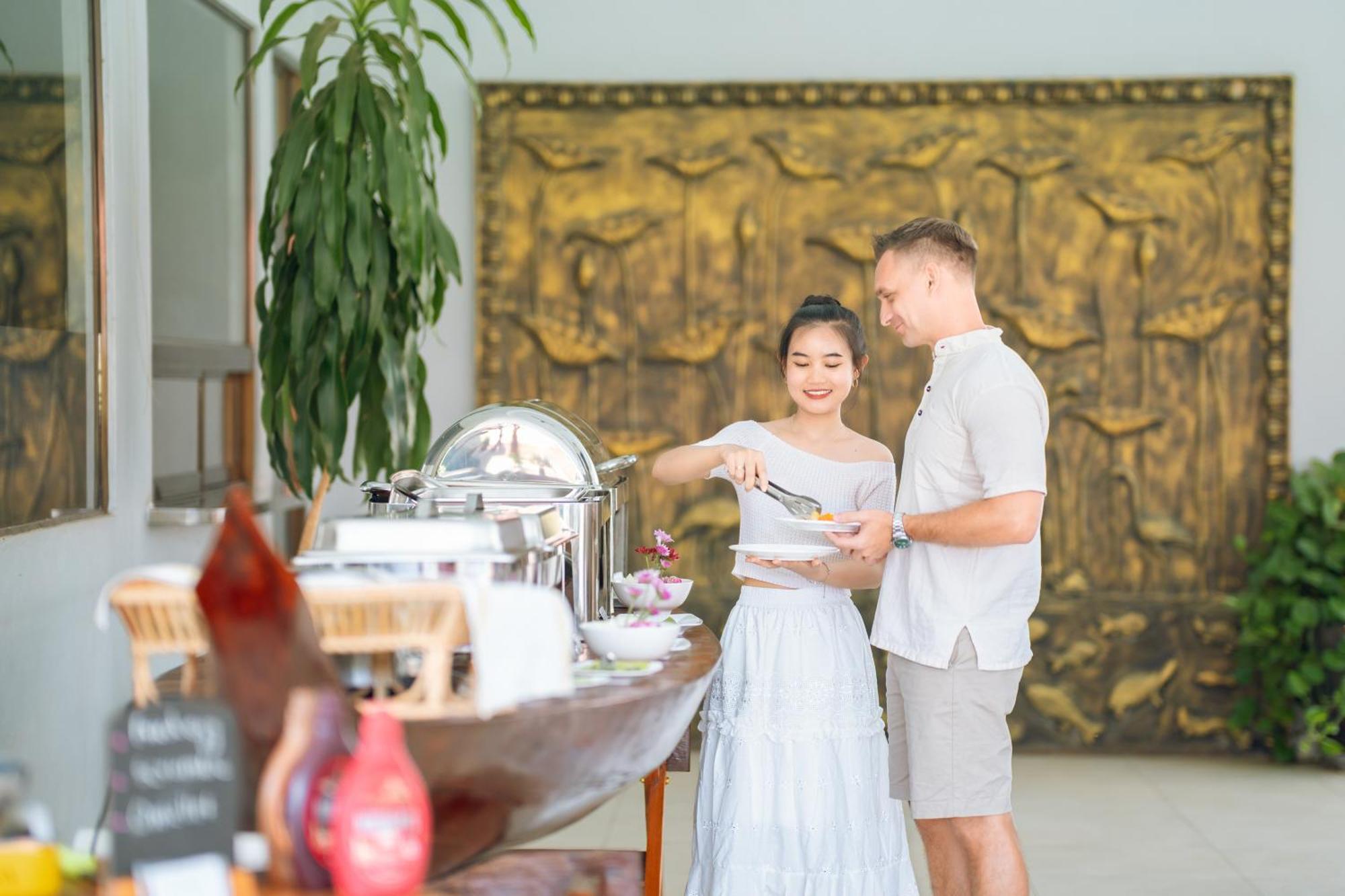 Authentic Khmer Village Resort 5*