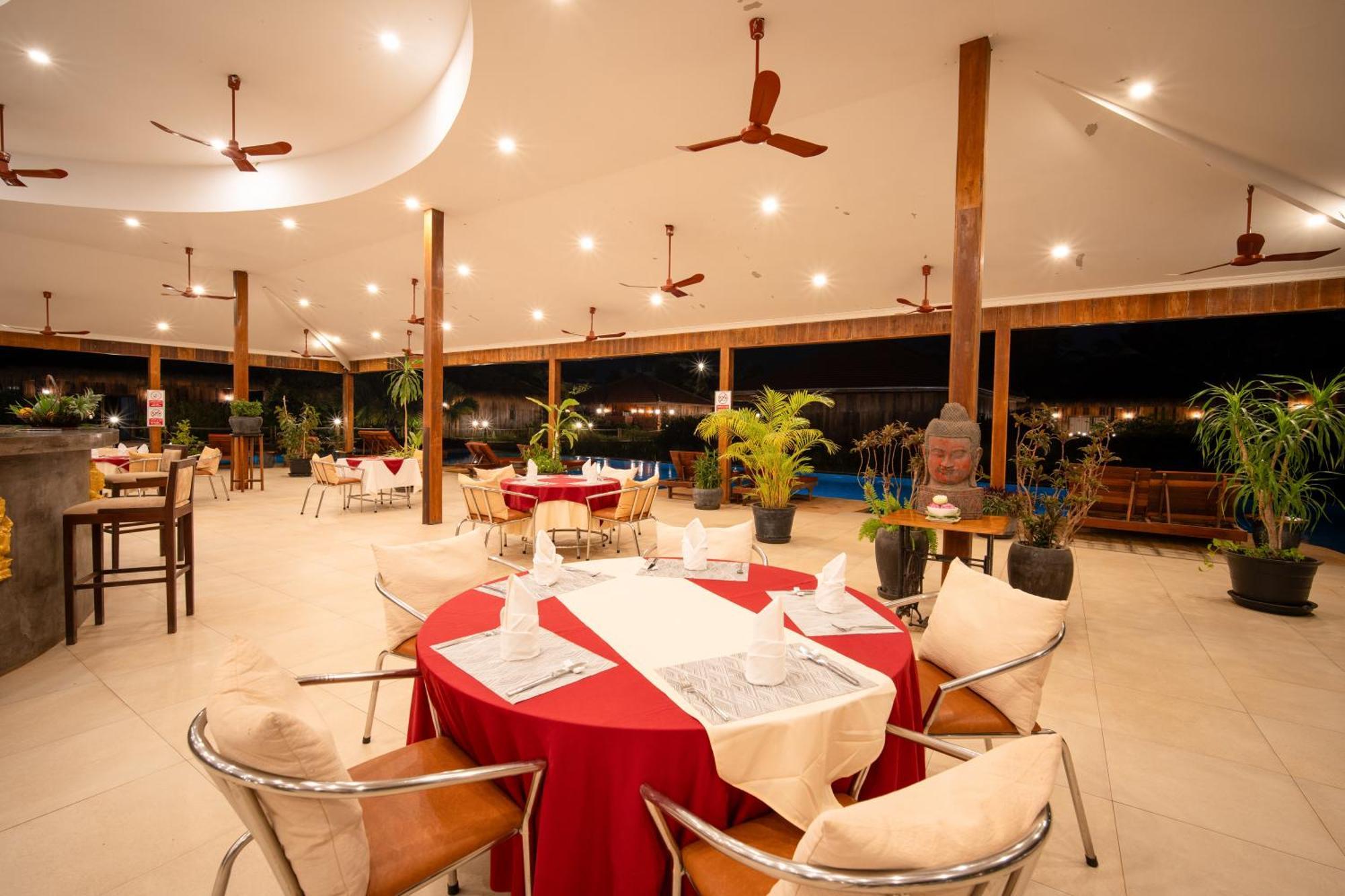 Authentic Khmer Village 5*