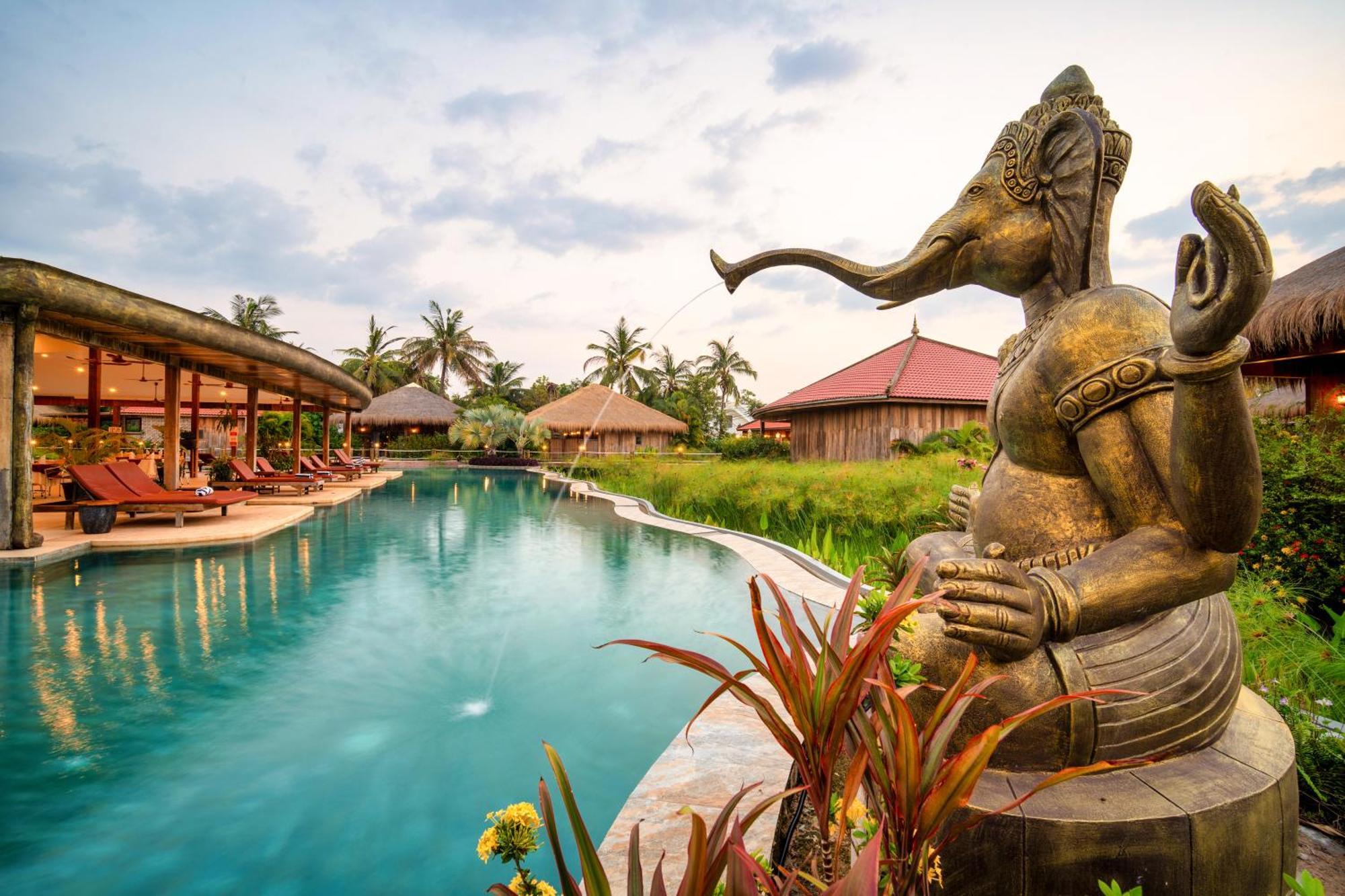 Authentic Khmer Village Resort 5*