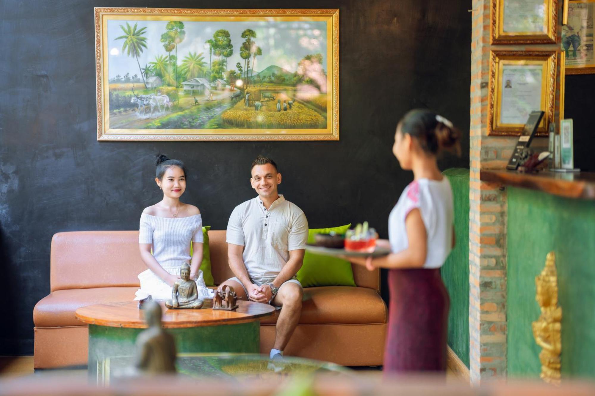 Authentic Khmer Village 渡假村 5*